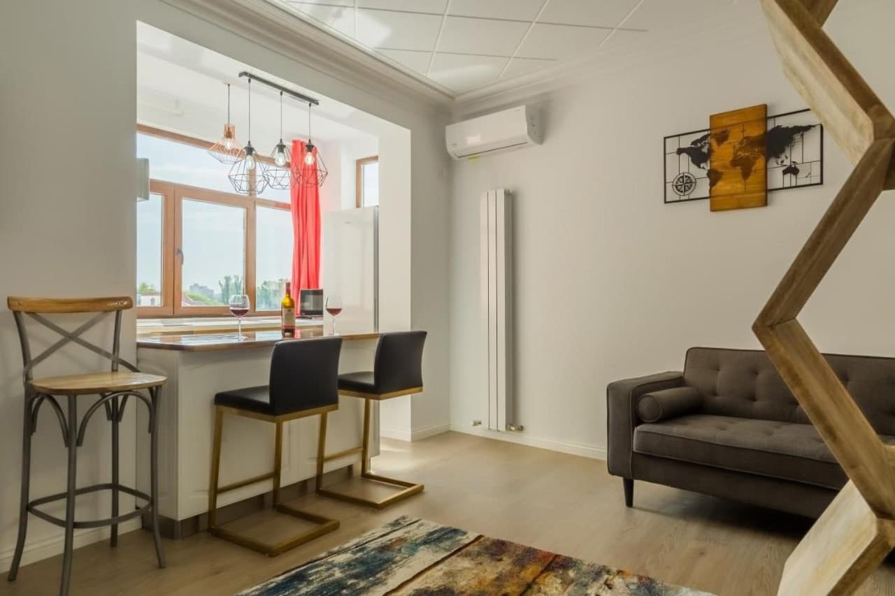 Inova Central Apartment Bucharest Luaran gambar