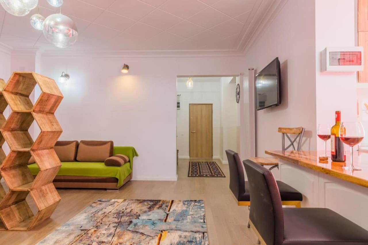 Inova Central Apartment Bucharest Luaran gambar