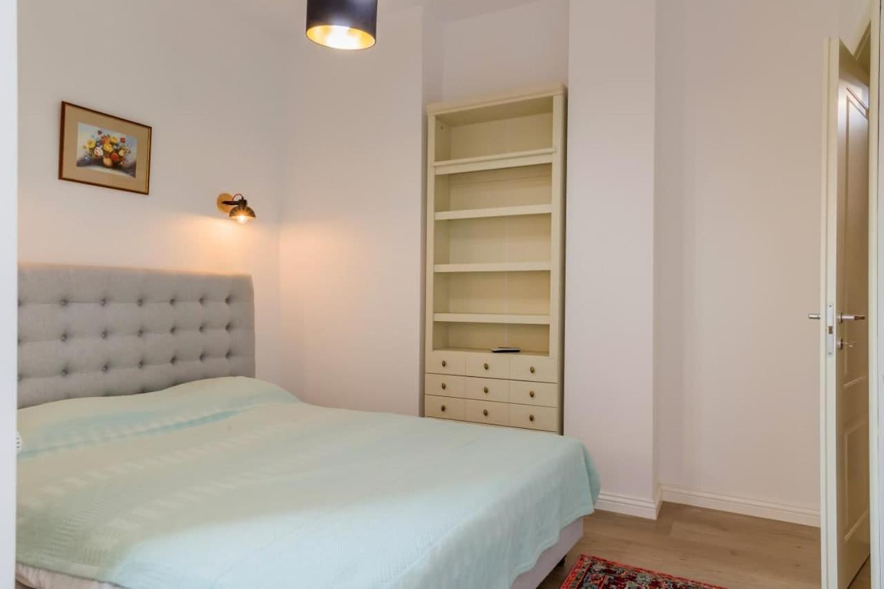 Inova Central Apartment Bucharest Luaran gambar